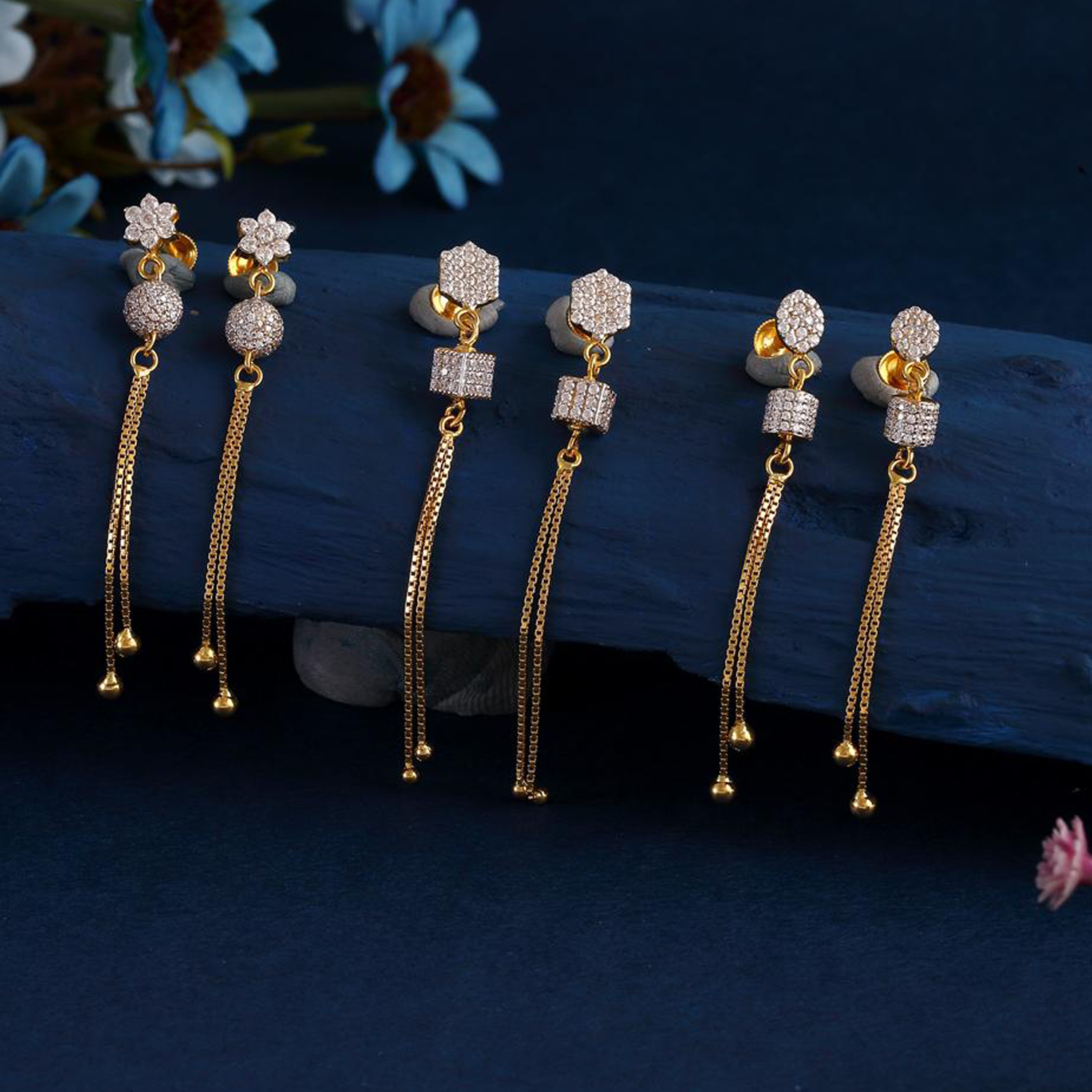 Craftsman at work on gold jewellery